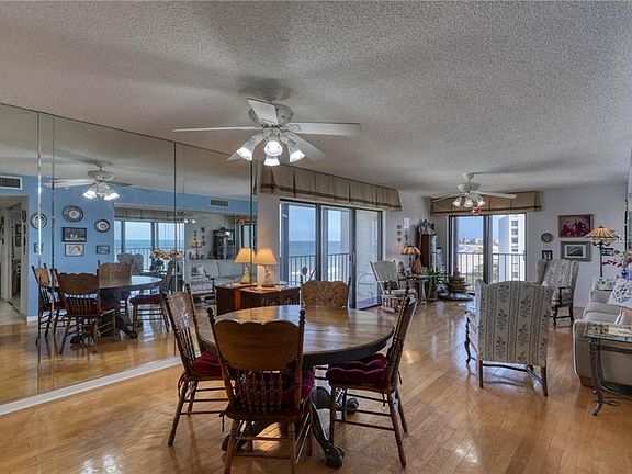 3rd image of 1480 Gulf Blvd APT 904