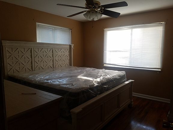 3rd image of 3028 Costello Ave