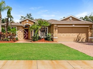 3715 65th Ave E, Sarasota, FL 34243