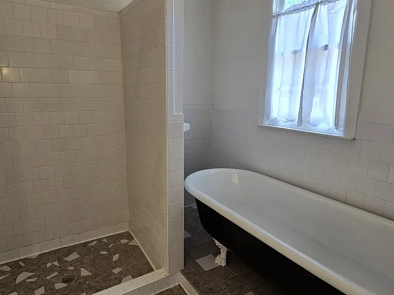 712 Stonewall St — Photo 39