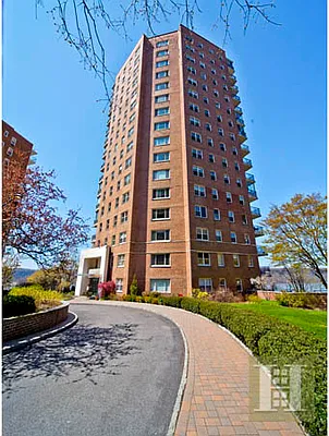 Sold by Halstead Real Estate | media 15