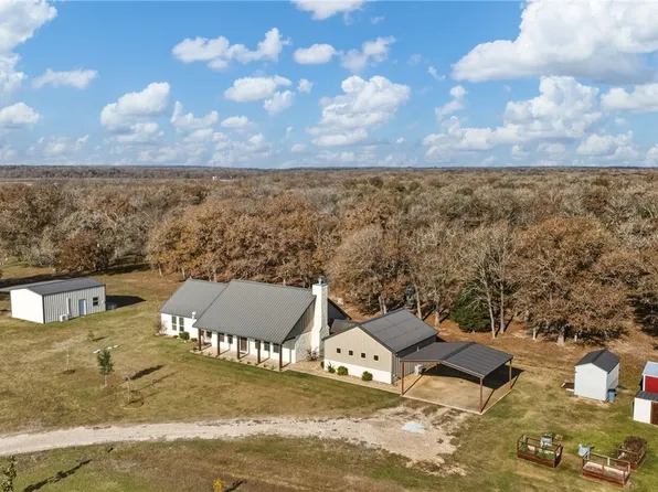 2324 County Road 353, Gause, TX 77857