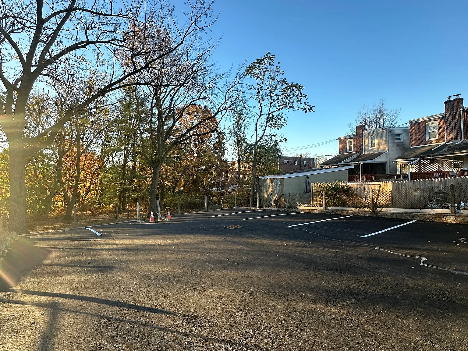 1 bed, 1300 sqft, $1,600 — Photo 4