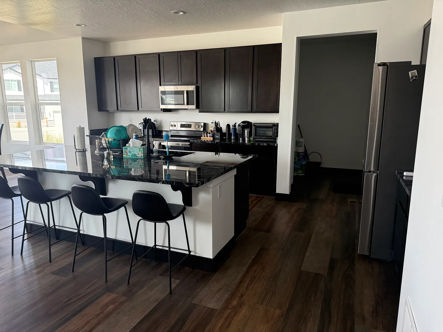 1 bed, $1,000 — Photo 4