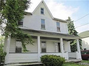 2nd image of 352 Broad St