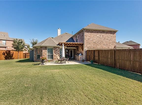 4th image of 13709 Salmon Dr