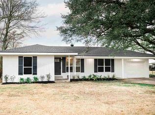 108 6th Ave, Nederland, TX 77627