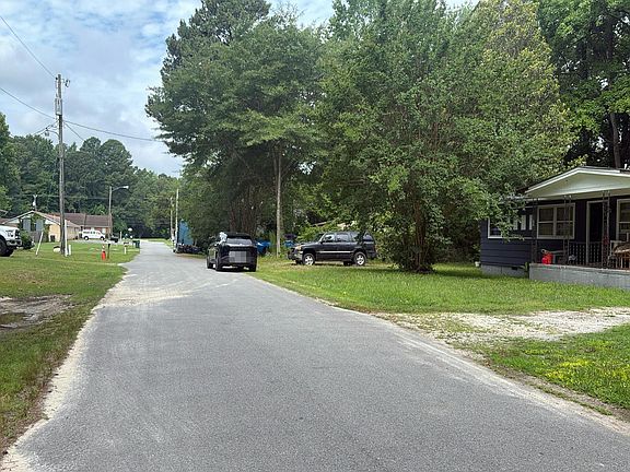 4th image of 4428 Anderson Ave