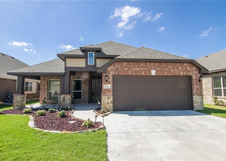 1st image of 111 Gateway Dr