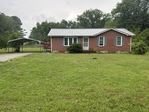 311 Thomas St, Lawrenceburg, TN 38464