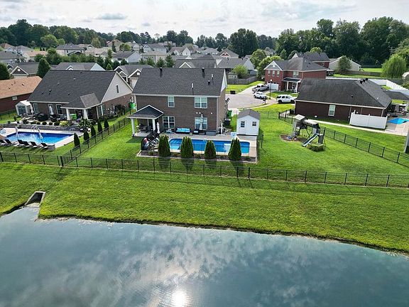 5th image of 2244 Woodstone Ct