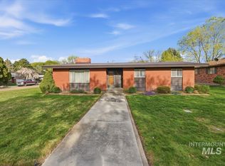 2001 Ray Ave, Caldwell, ID 83605