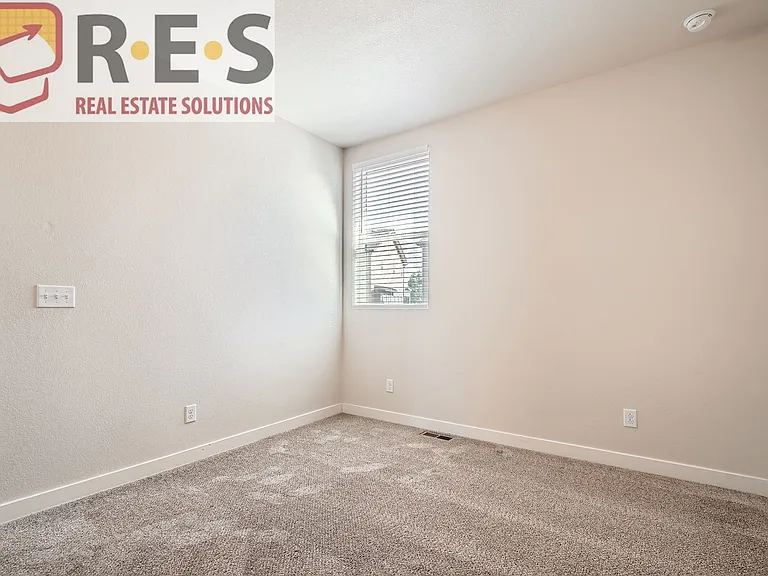 11251 Colony Cir — Photo 14