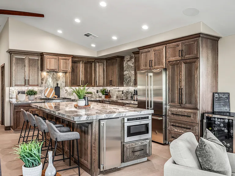 5045 Lakeshore Dr #B — Photo 12