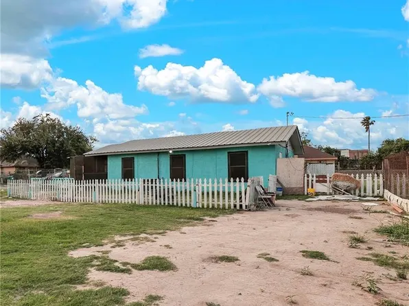 1307 Elizabeth St, La Joya, TX 78560