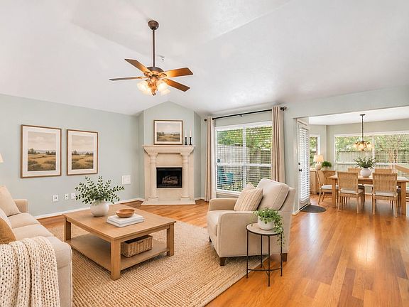 2nd image of 16334 Chimneystone Dr