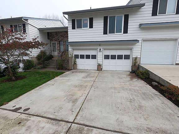 2 Car Garage