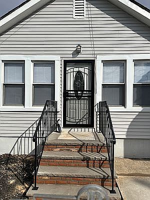 1st image of 2265 E 14th St