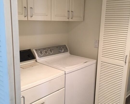 4th image of 11830 Mayfield Ave APT 302