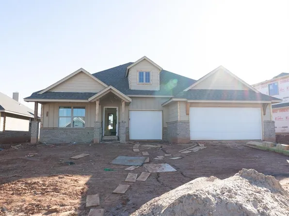 804 Halley Dr, Moore, OK 73160