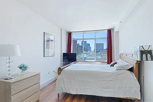 Sold by Corcoran | media 3