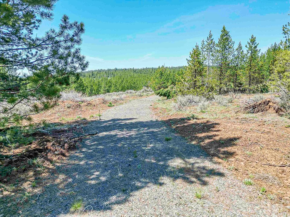 1st image of Deer Creek Rd