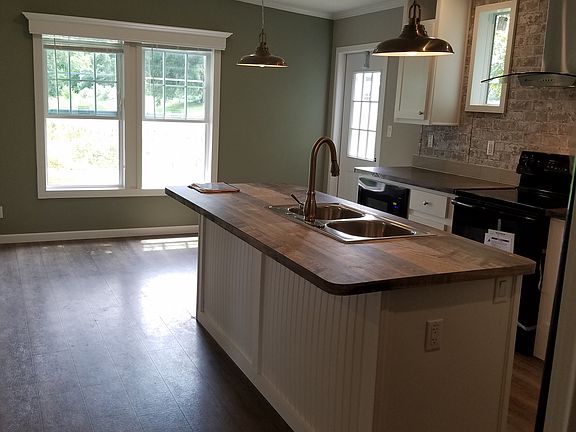 3rd image of 2825 Appaloosa Ct