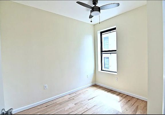5th image of 40 W 127th St APT 10