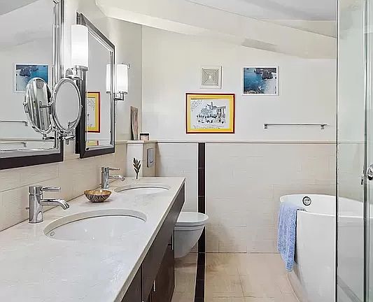 4th image of 135 W 70th St APT 6G