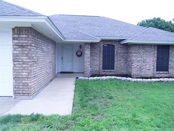 2nd image of 7433 Jamie Renee Ln