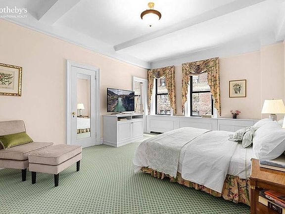 4th image of 1111 Park Ave #3C