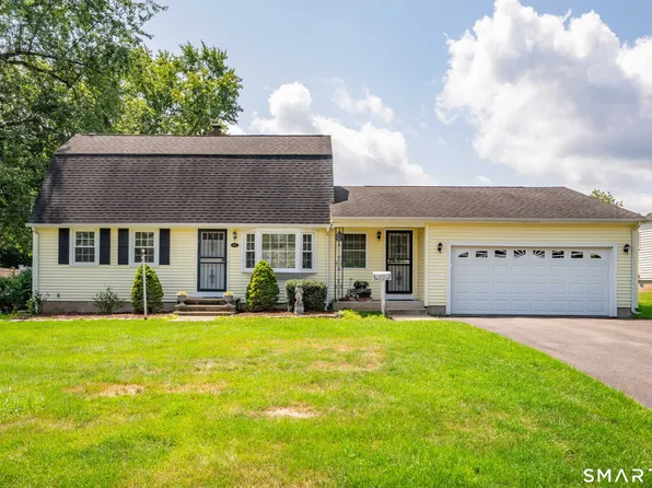 42 Sadler Street, Windsor Locks, CT 06096