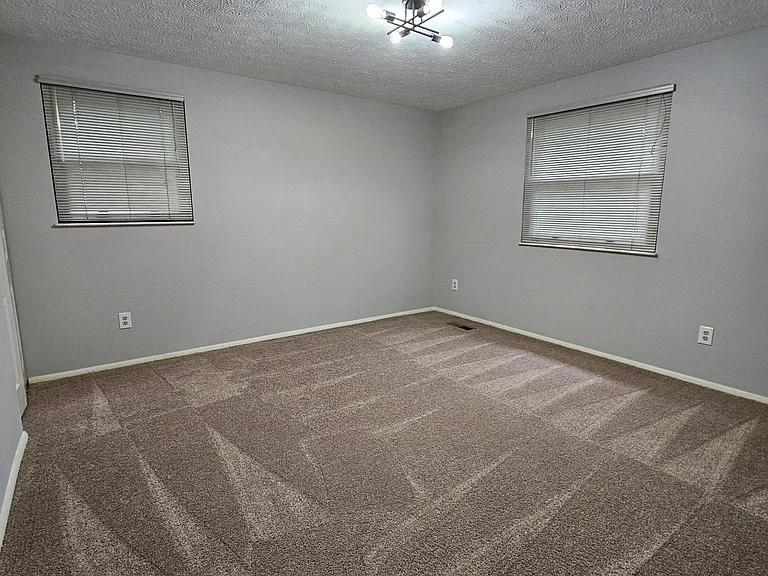 4242 Hanover Dr — Photo 11