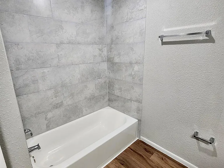 3860 Jasmine Dr — Photo 9