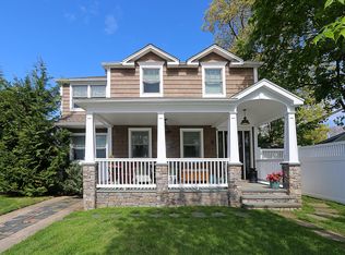 12 Dunstan Dr, Merrick, NY
