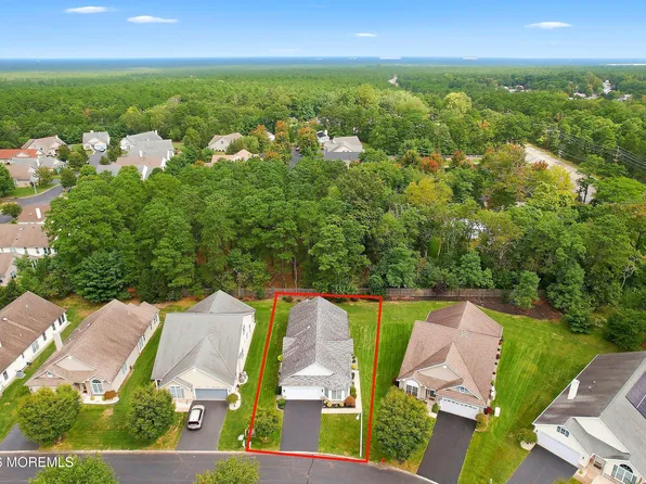 607 Timberline Lane, Whiting, NJ 08759