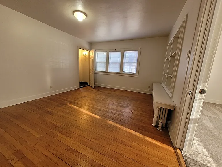 701 N Chestnut Ave #LOWER — Photo 8