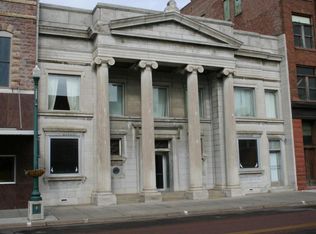 217 N Main St, Mitchell, SD 57301