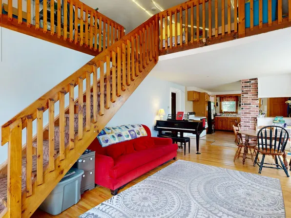 12 Gerry Avenue, South Portland, ME 04106