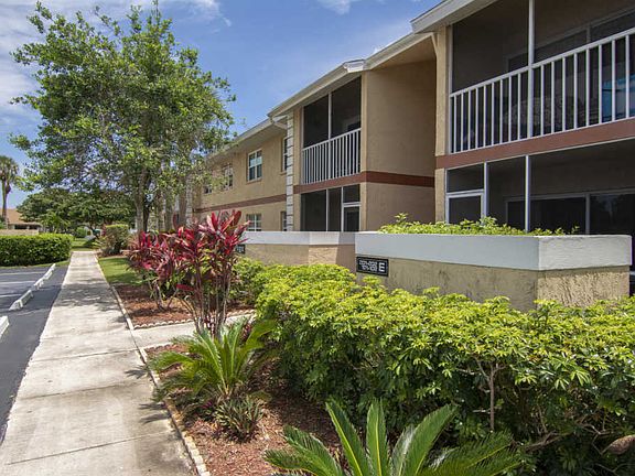 2nd image of 1537 SE Royal Green Cir APT E202