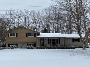 53891 Lynnham Ln, Shelby Township, MI 48316