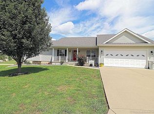 100 Mule Deer, Farmington, MO 63640