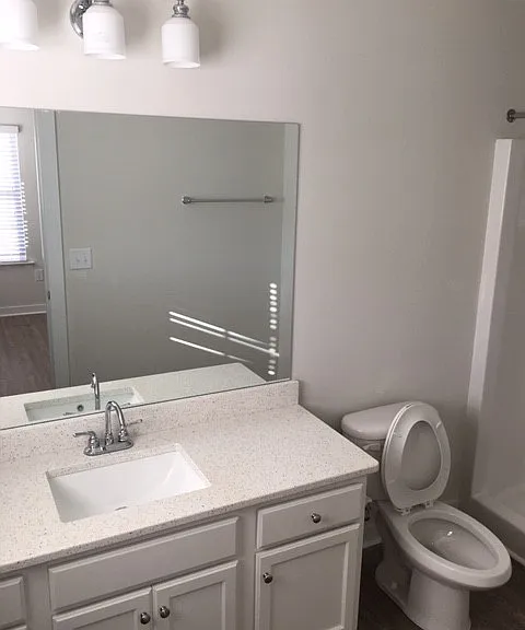 305 Lorien Way — Photo 8