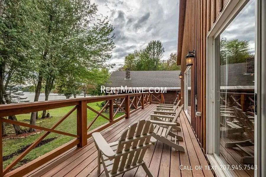 2 bed, 1.5 bath, $2,500 — Photo 2