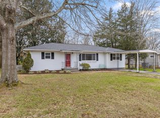 6010 Ridgeview Cir, Hixson, TN 37343