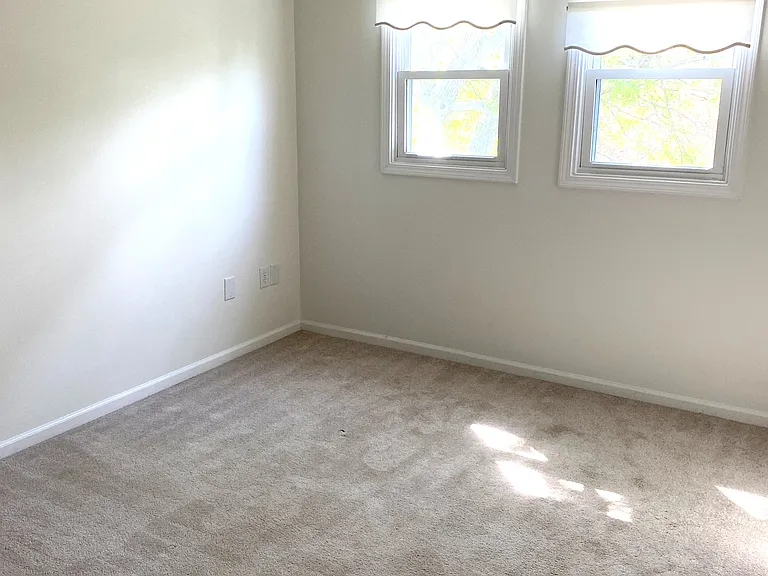 634 W 2nd St #306 — Photo 19