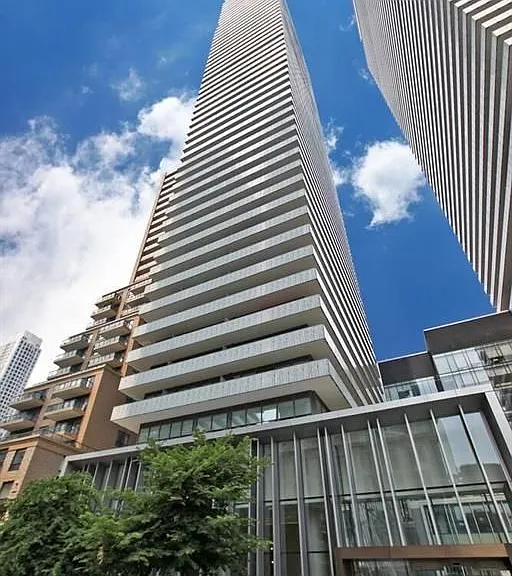42 Charles St E #2904 — Photo 1