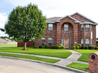 4318 Rose Leaf Ct, Rowlett, TX 75088
