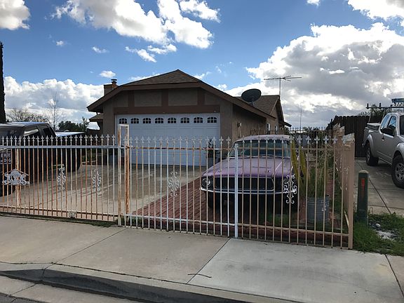4th image of 22789 Radnor Ln