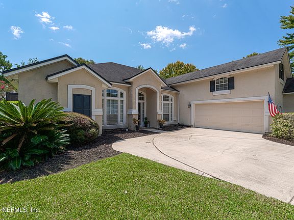 3rd image of 108 TERN TRACE Court